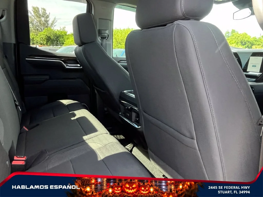 Certified Used 2025 Titanium Rush Metallic GMC Elevation image 18