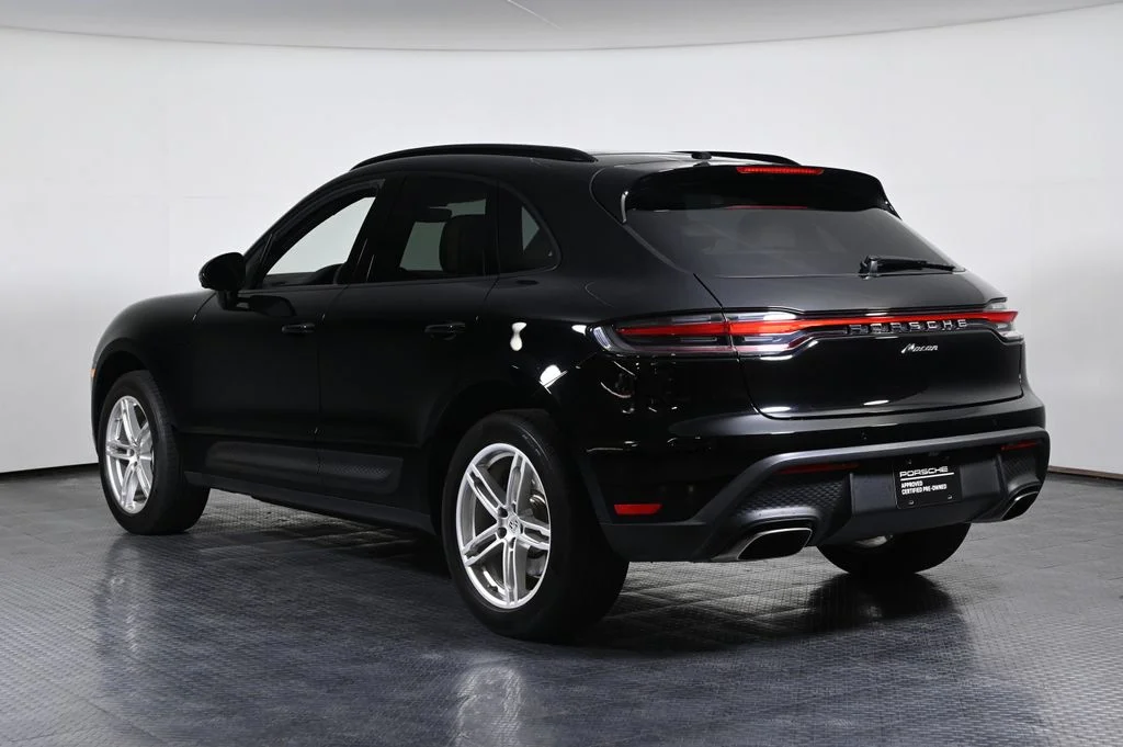 Used 2024 Black Porsche  image 3