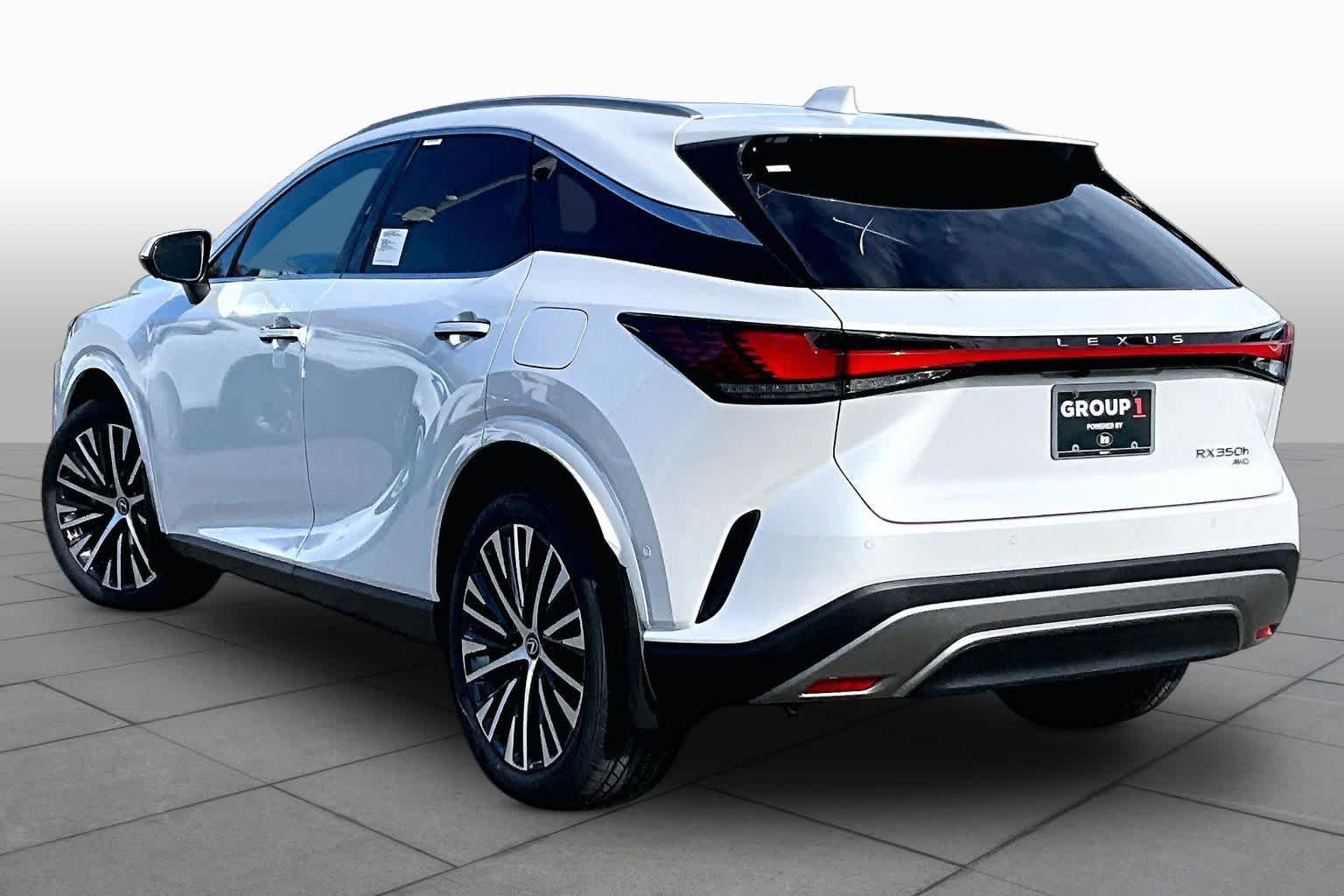 New 2026 Eminent White Pearl Lexus PREMIUM PLUS image 12