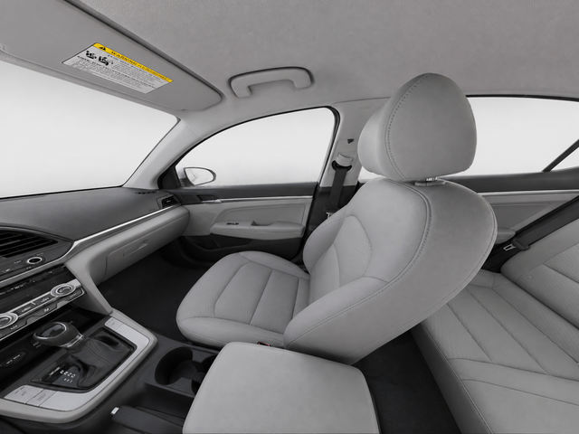 Used 2019 Silver Hyundai Value Edition image 9
