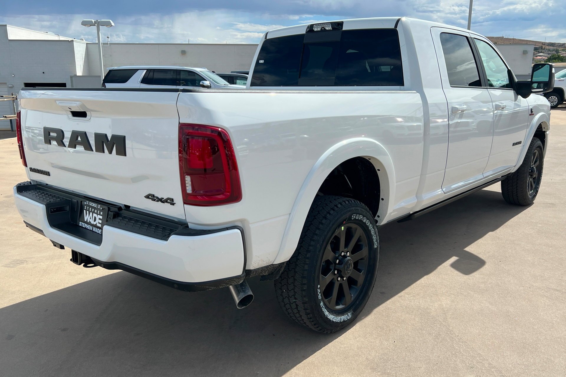 New 2027 Bright White Clear-Coat Exterior Paint RAM Laramie image 6