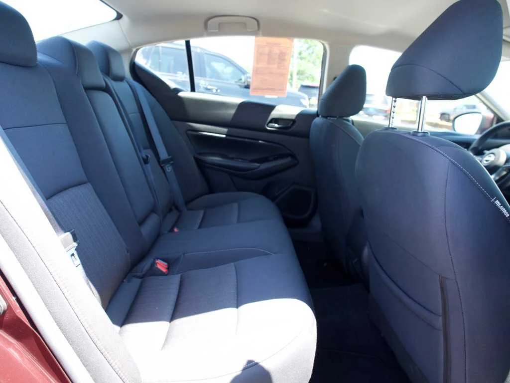 2023 Nissan Altima SV - Photo 31