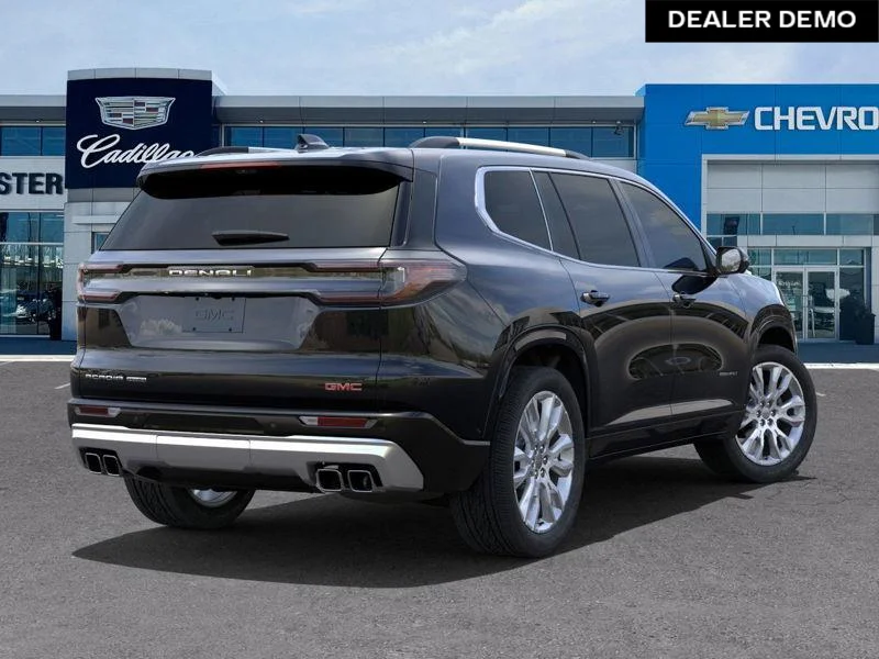 Used 2025  GMC Denali image 4