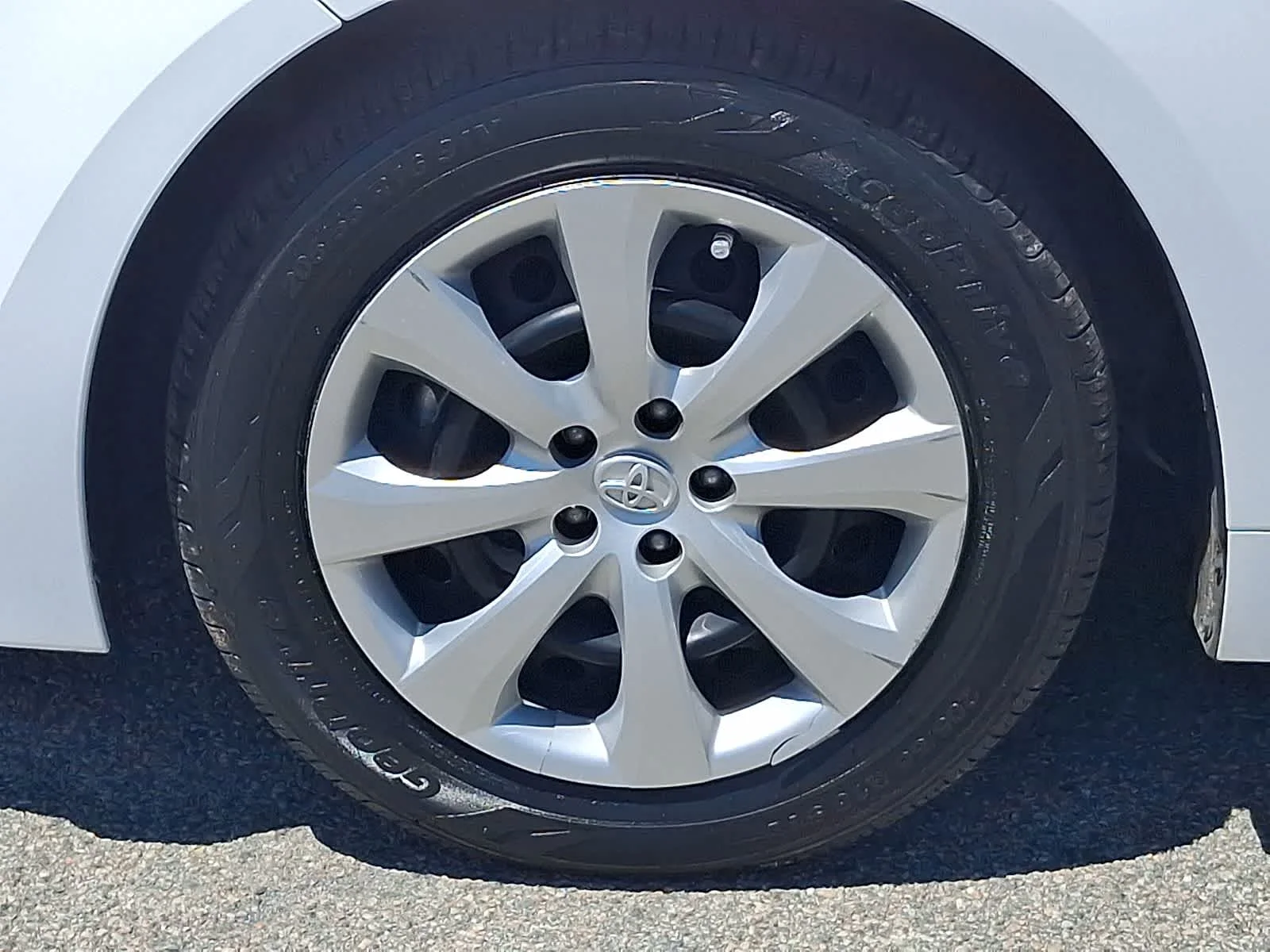 Certified Used 2024 Ice Cap Toyota LE image 11