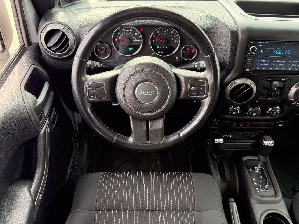 Used 2012 Silver Jeep Unlimited Sport S image 15