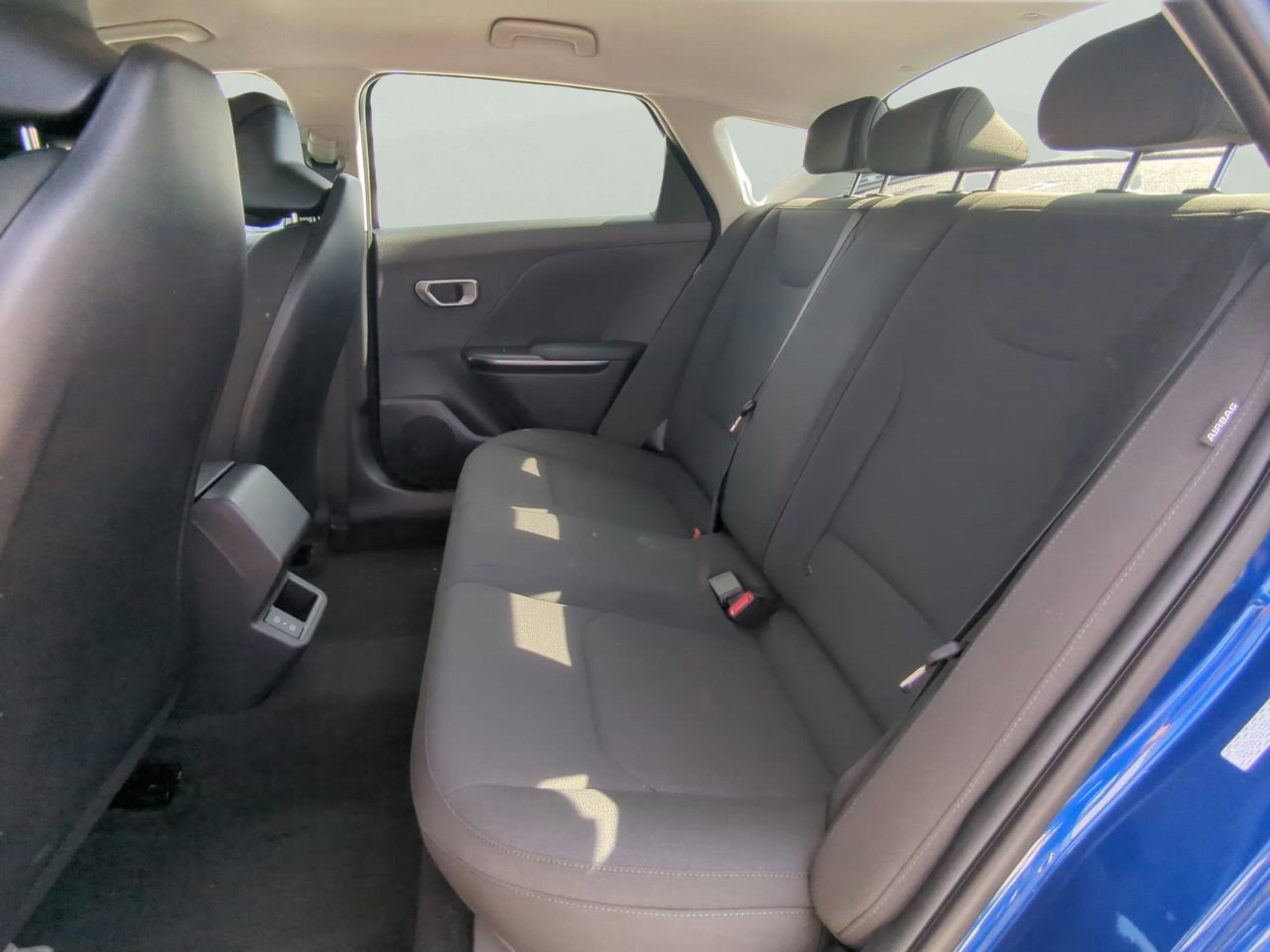 New 2026 Deep Sea Blue Kia LXS image 10