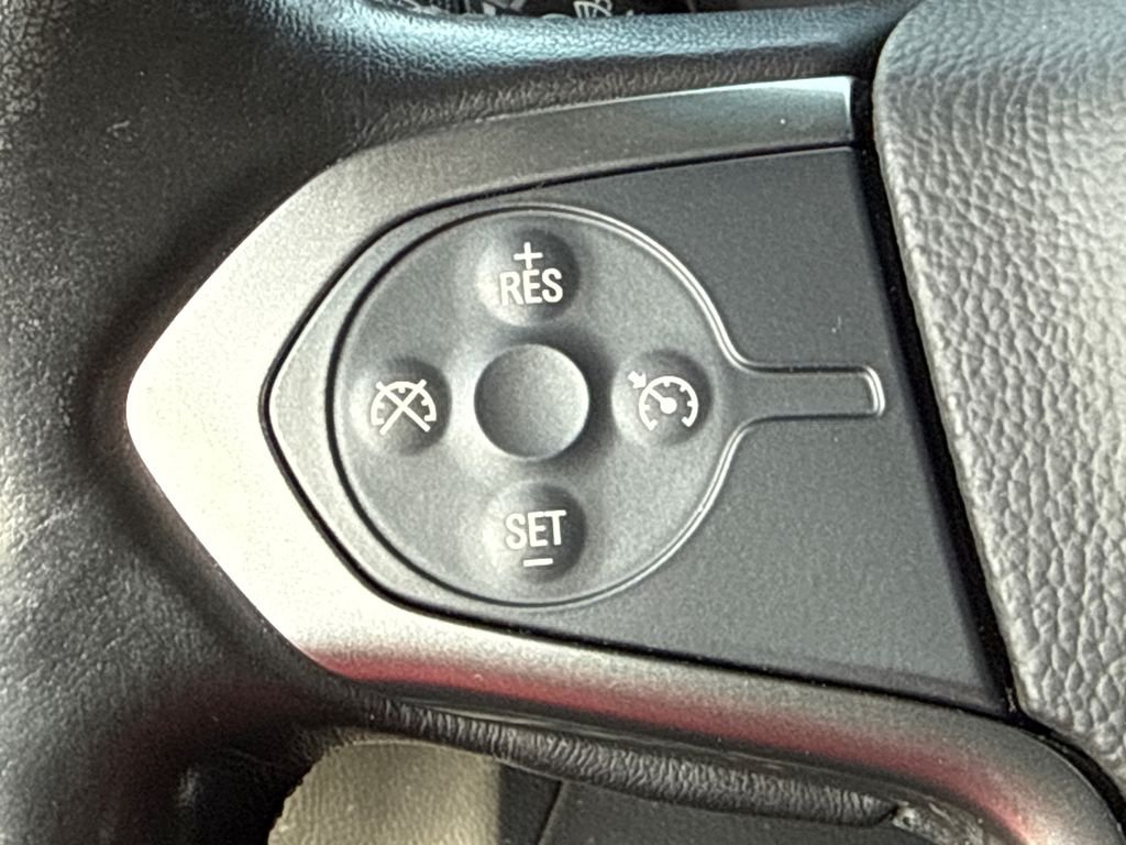 Used 2018 Red Chevrolet LT image 24