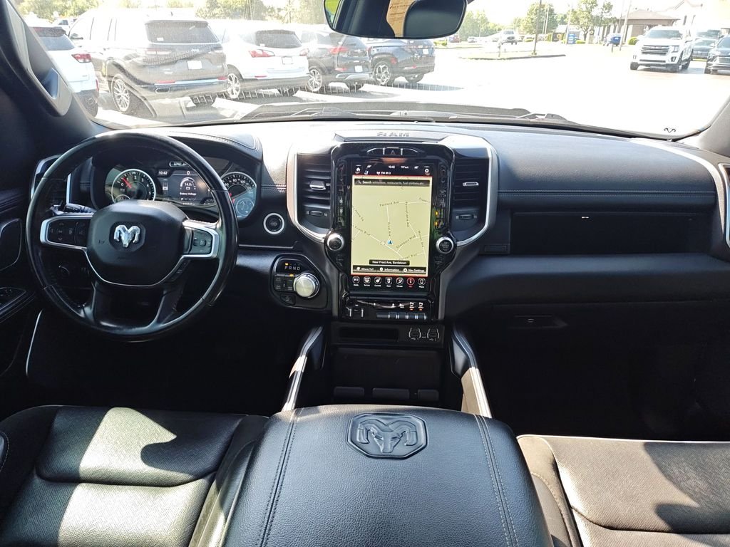 Used 2021 Silver Ram Laramie image 15