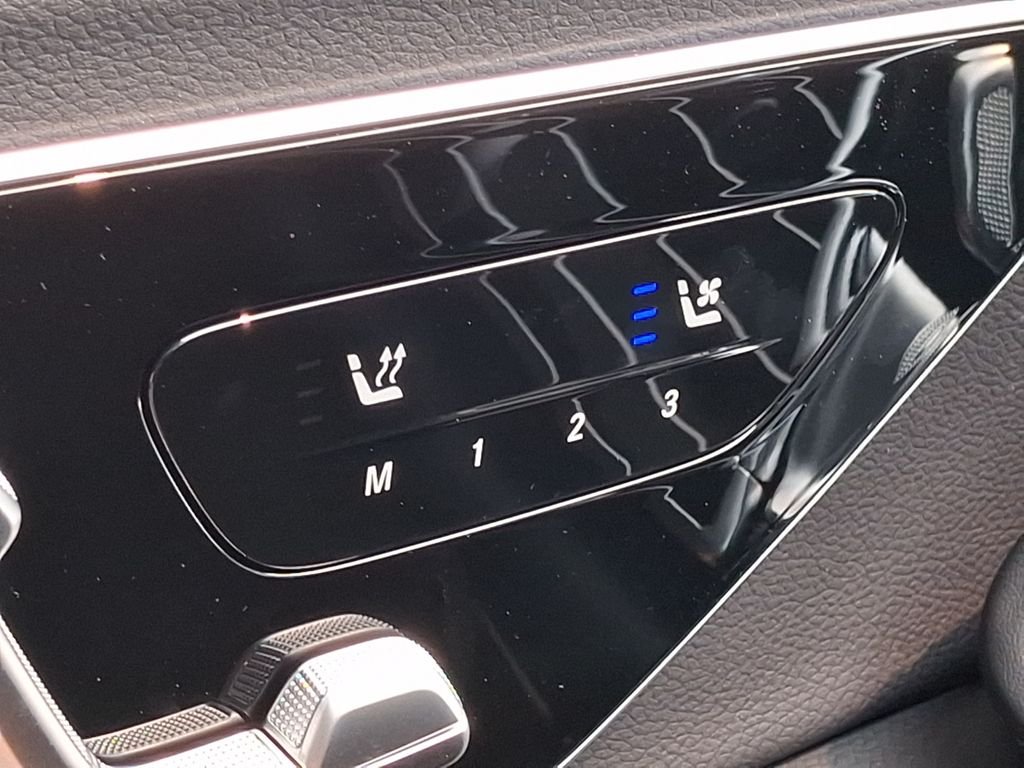New 2026 Black Mercedes-Benz E 450 image 18