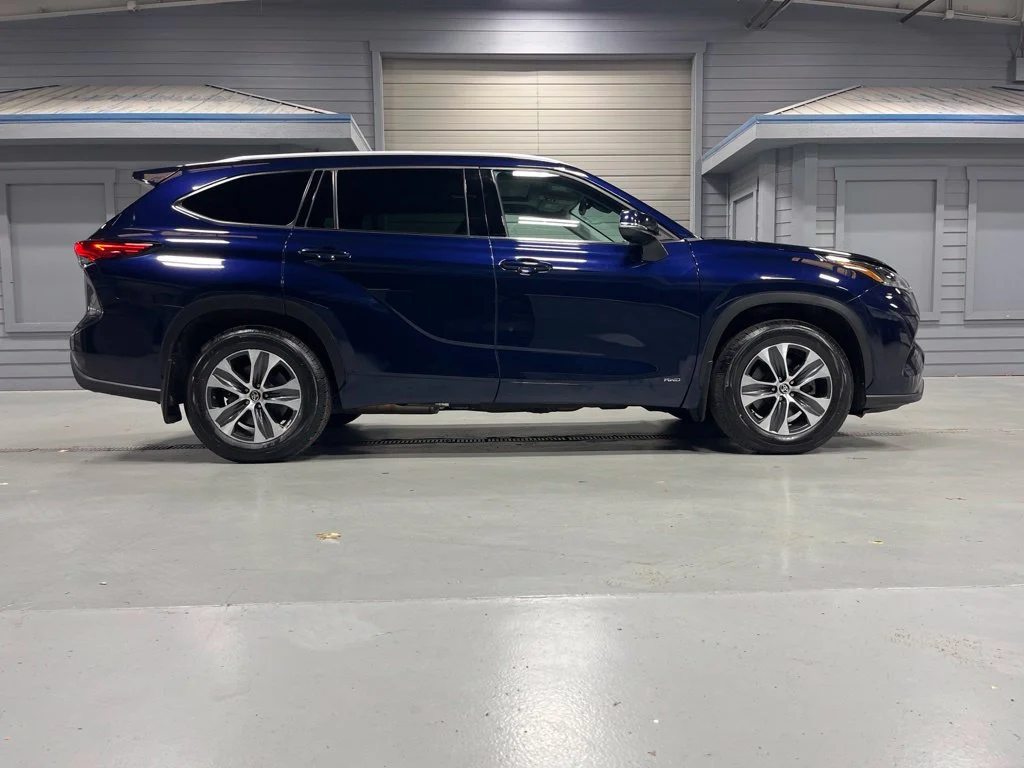 Used 2022 Blueprint Toyota XLE image 8