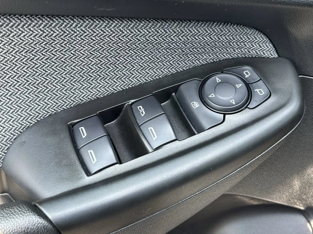Used 2021 SATIN STEEL METALLIC Chevrolet LS image 14