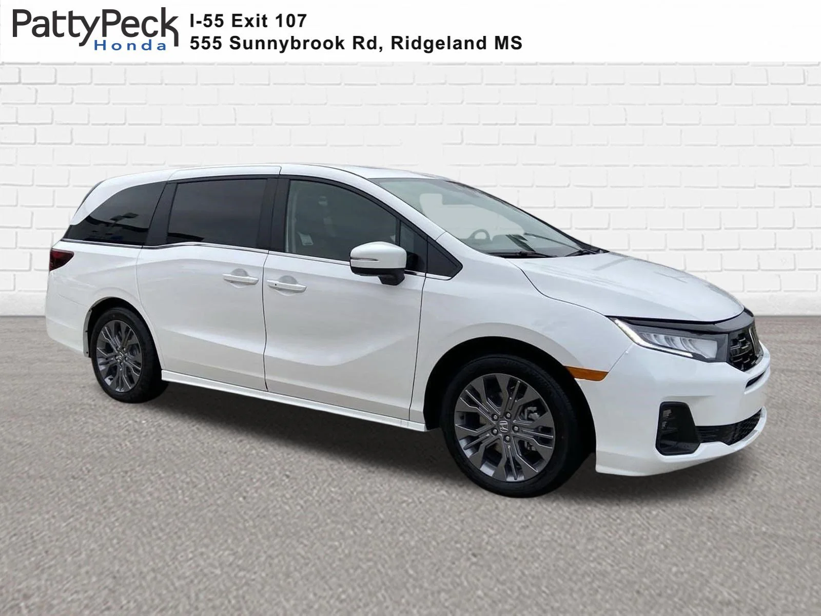 2026 Honda Odyssey Touring's photo