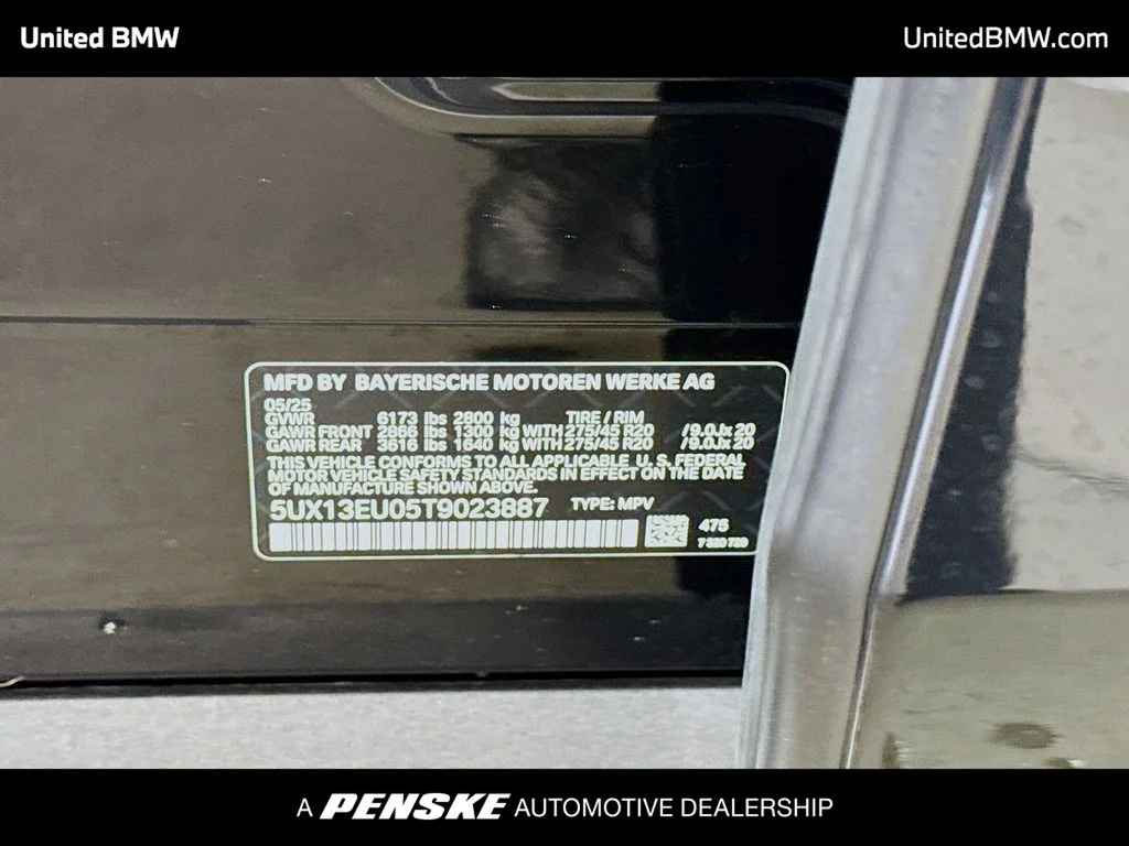 Certified Used 2026 Black Sapphire Metallic BMW sDrive40i image 15