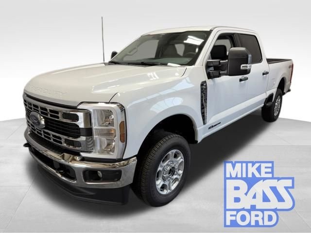 New 2026 Oxford White Ford F-250® XLT image 1