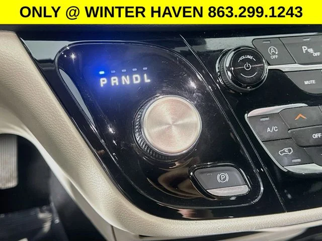 Used 2023 White Chrysler Touring L image 16
