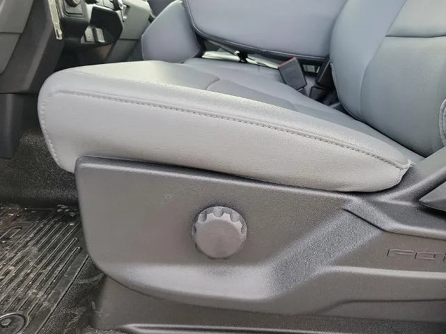 New 2026 Oxford White Ford F-350® XL image 12