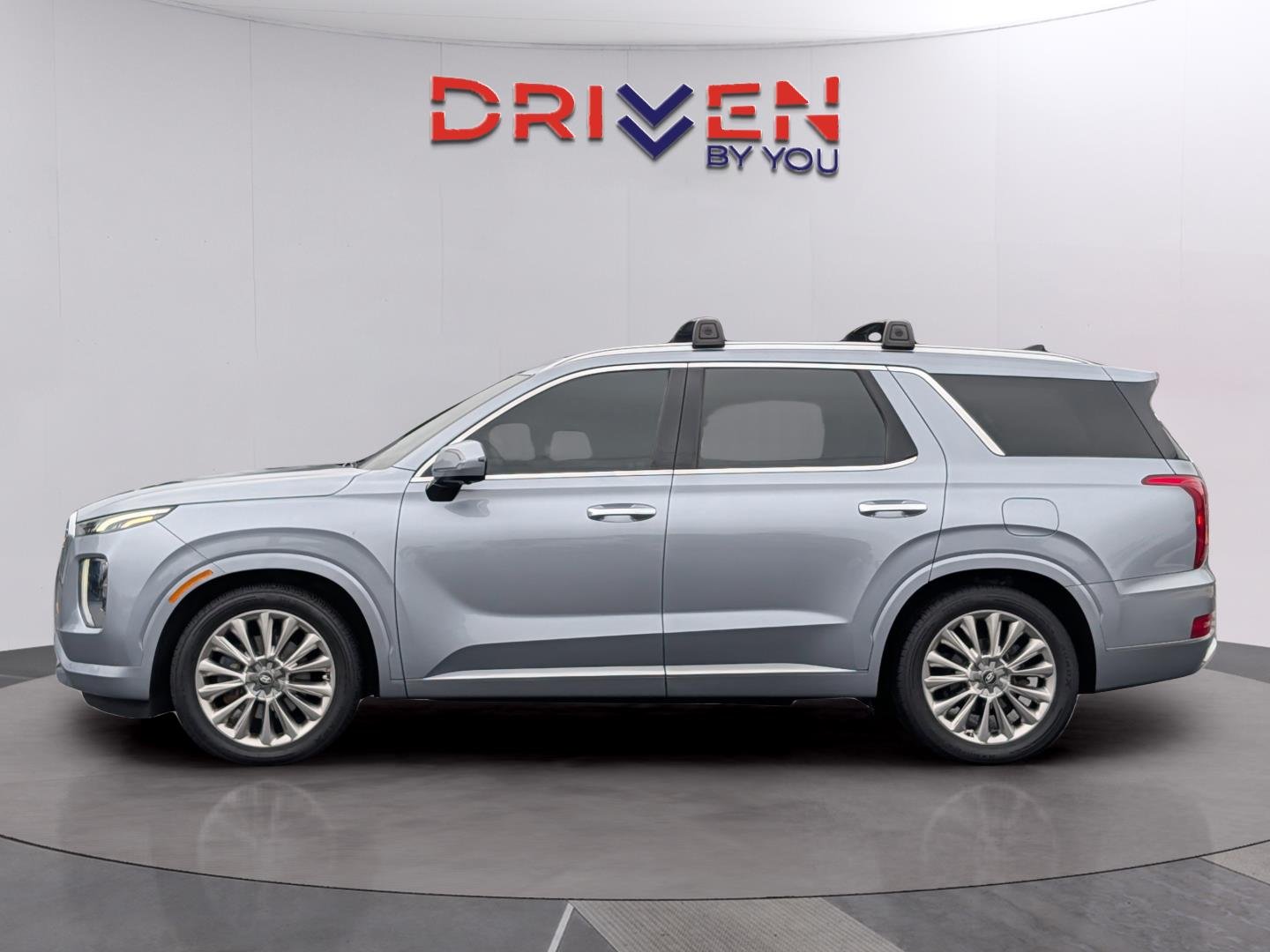 Used 2020 Lagoon Silver Hyundai Limited image 2