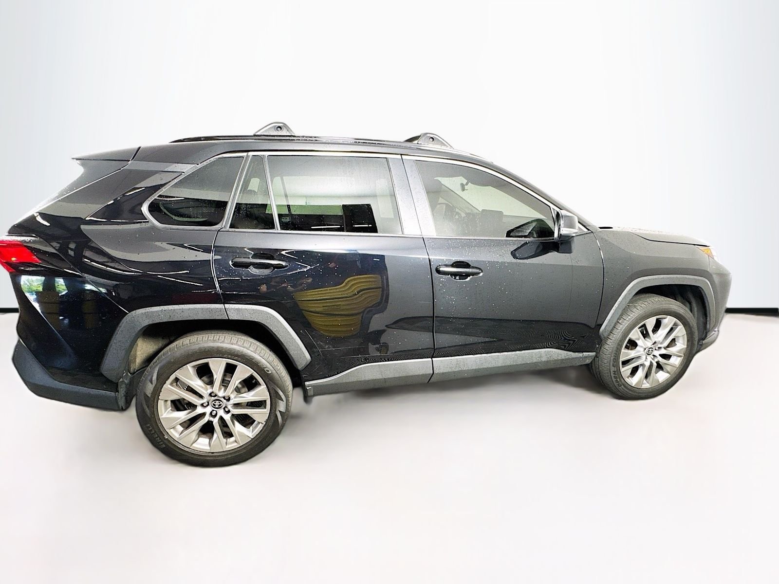 Used 2024 Black Toyota XLE Premium image 9
