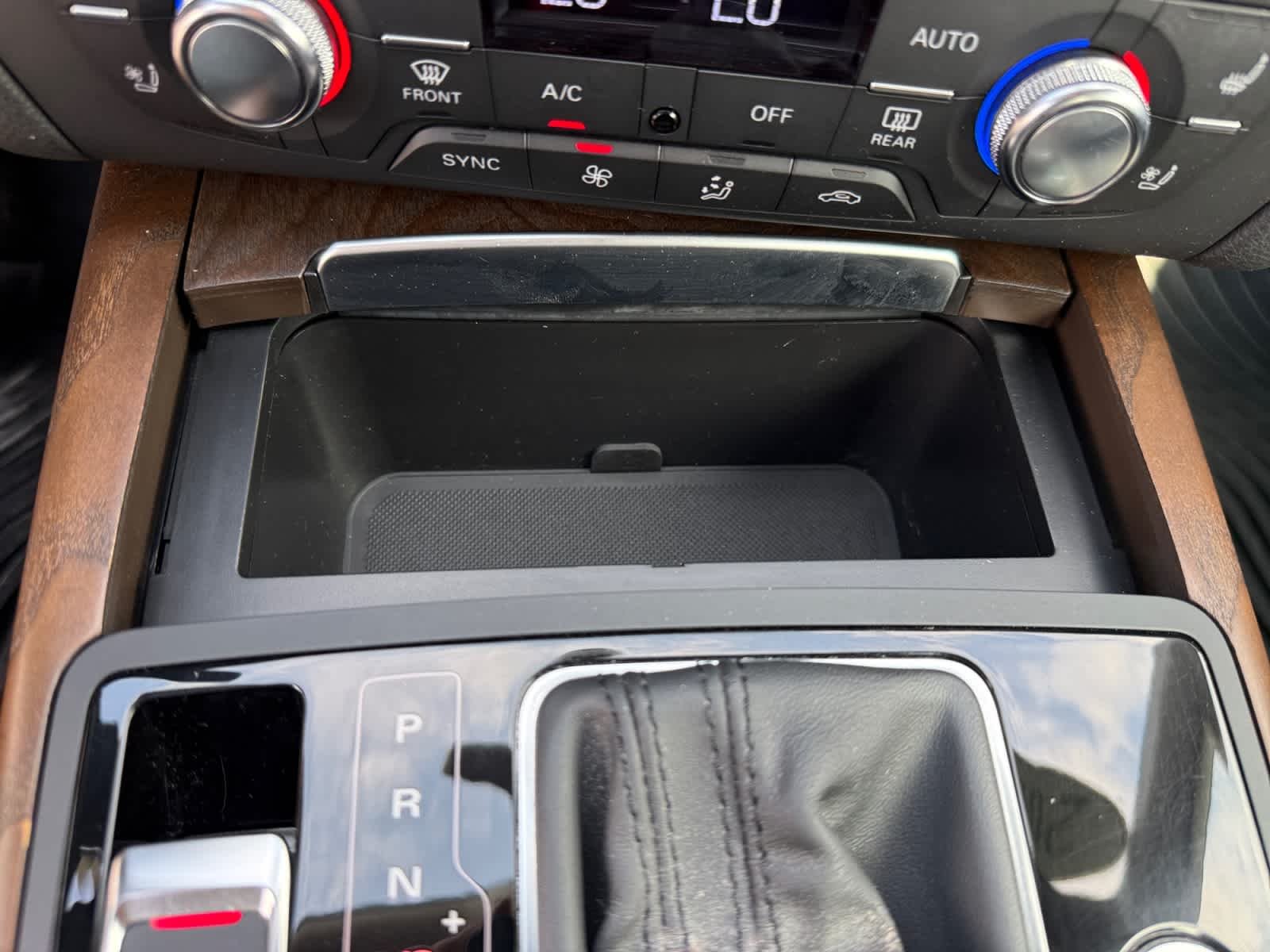 Used 2014 Daytona Gray Pearl Effect Audi 3.0 Prestige image 22