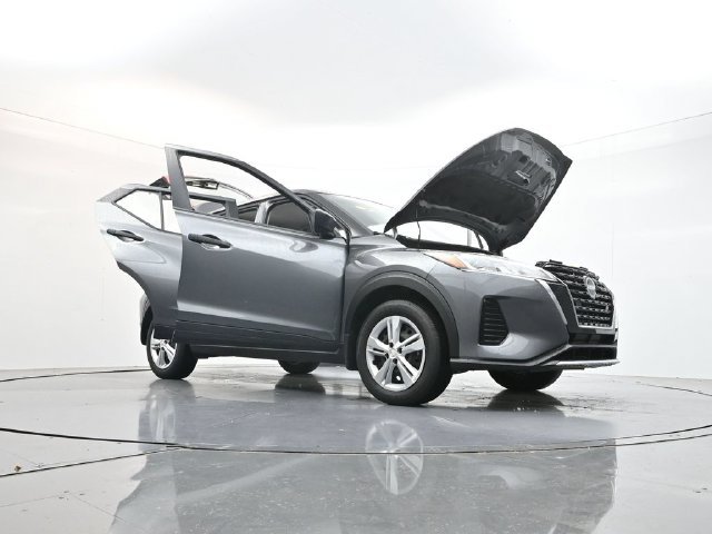 Used 2025 Gray Nissan S image 53