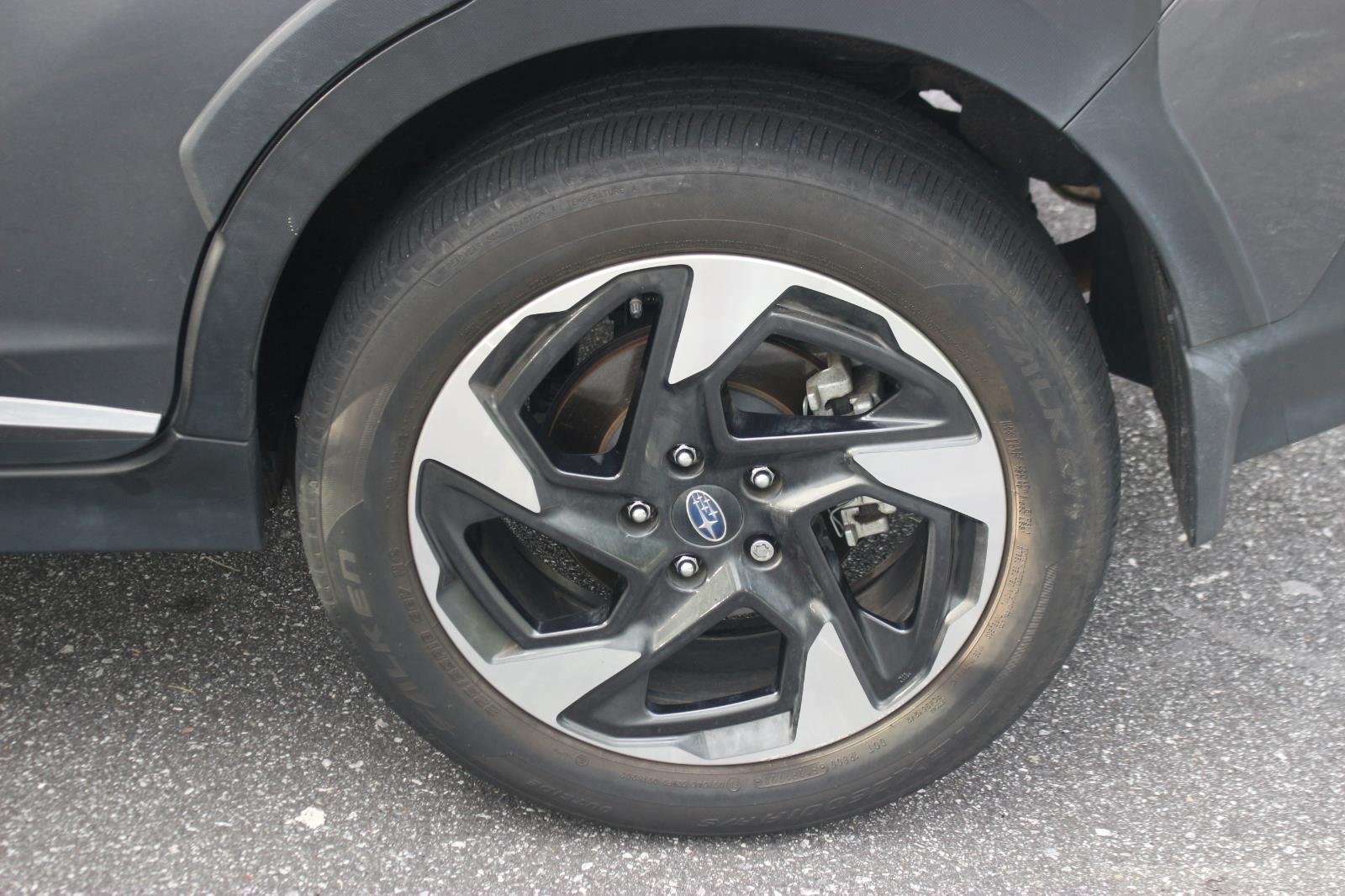 Used 2024 Grey Subaru Limited image 33