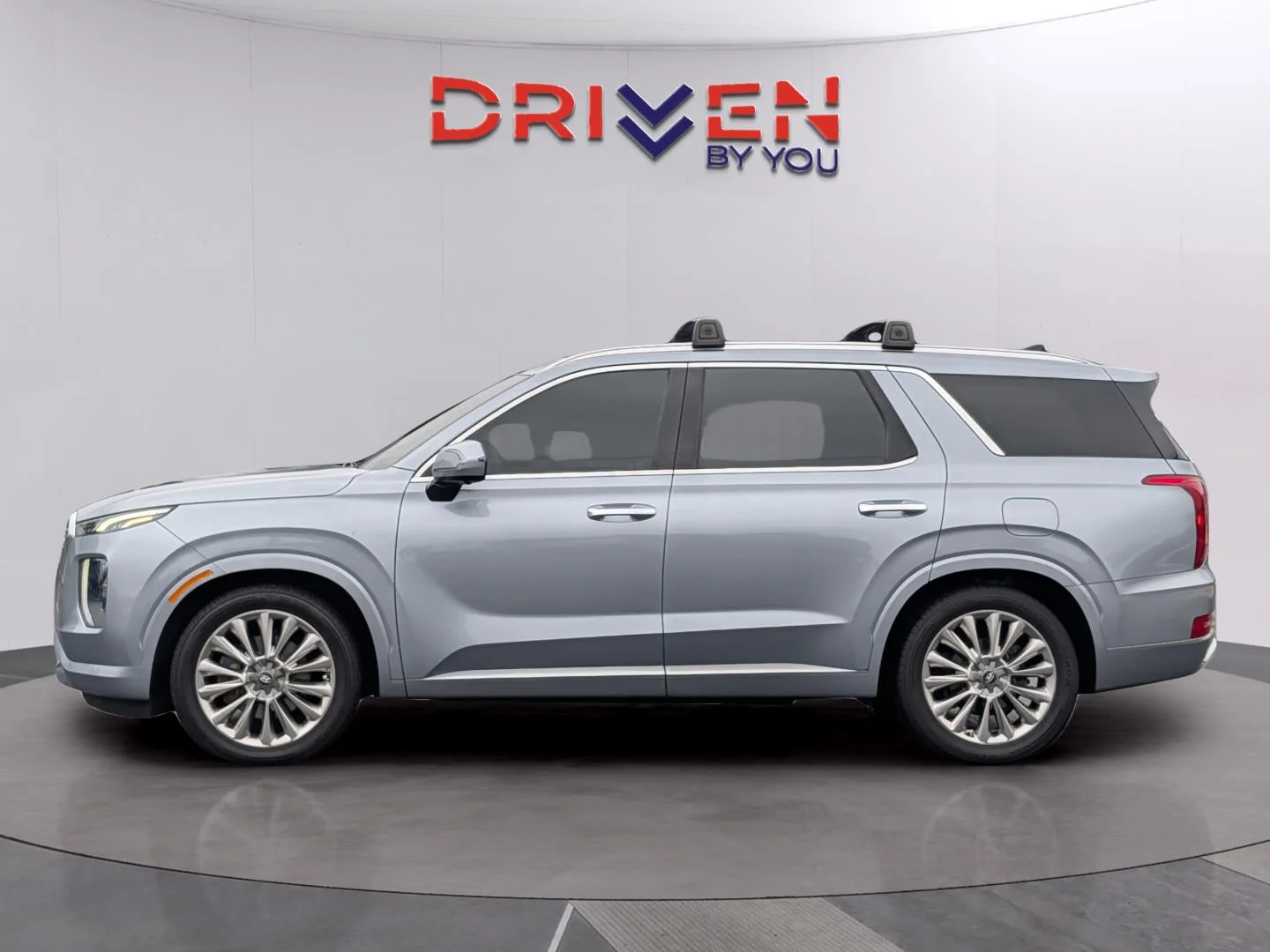 Used 2020 Lagoon Silver Hyundai Limited image 2
