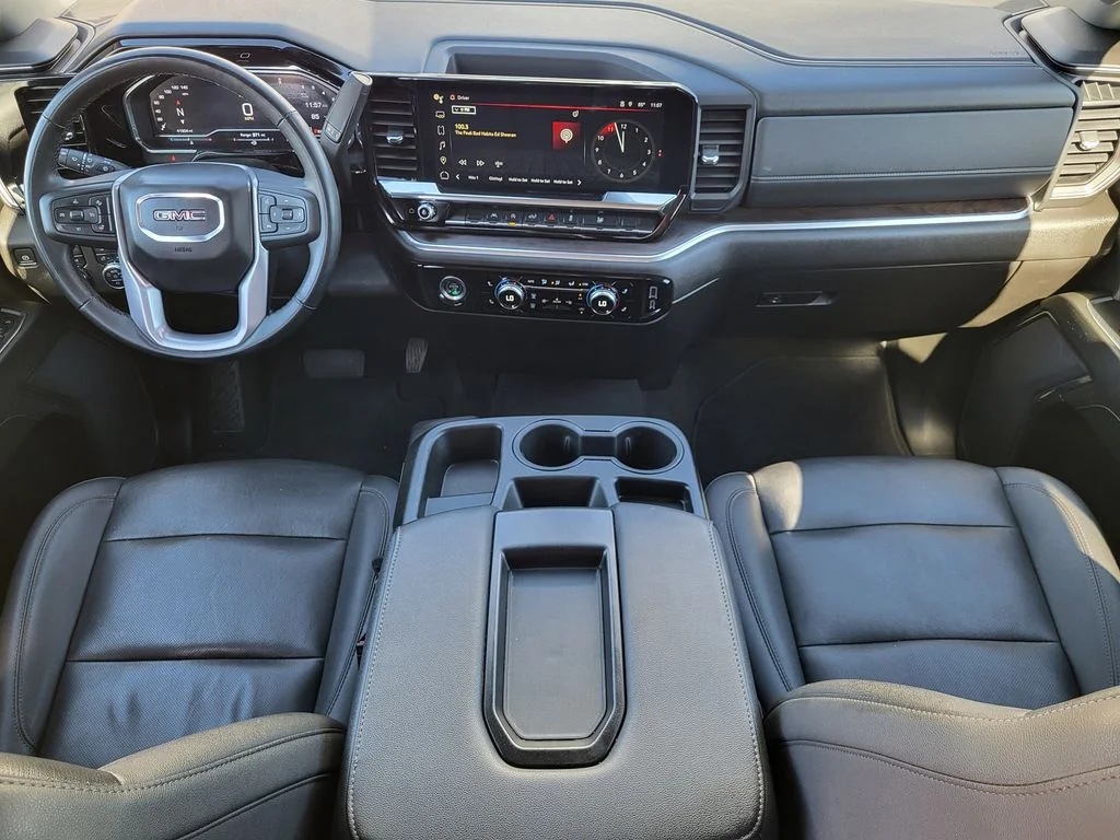 Used 2024 Summit White GMC SLT image 19