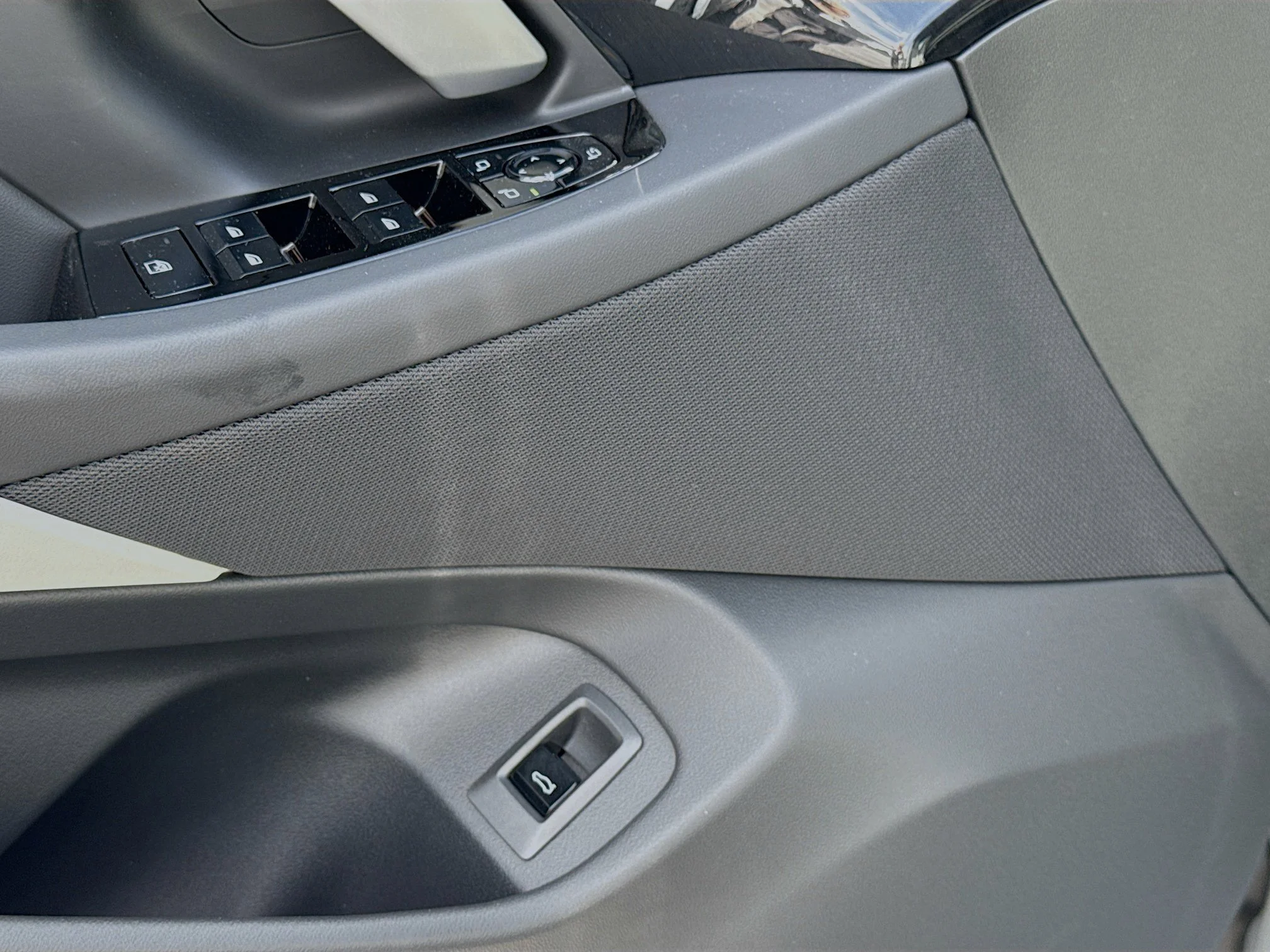 New 2027 Brooklyn Grey Metallic BMW 530i xDrive image 24