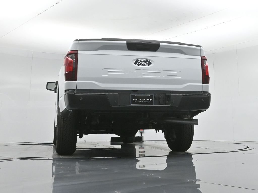 New 2026 Oxford White Ford XL image 47