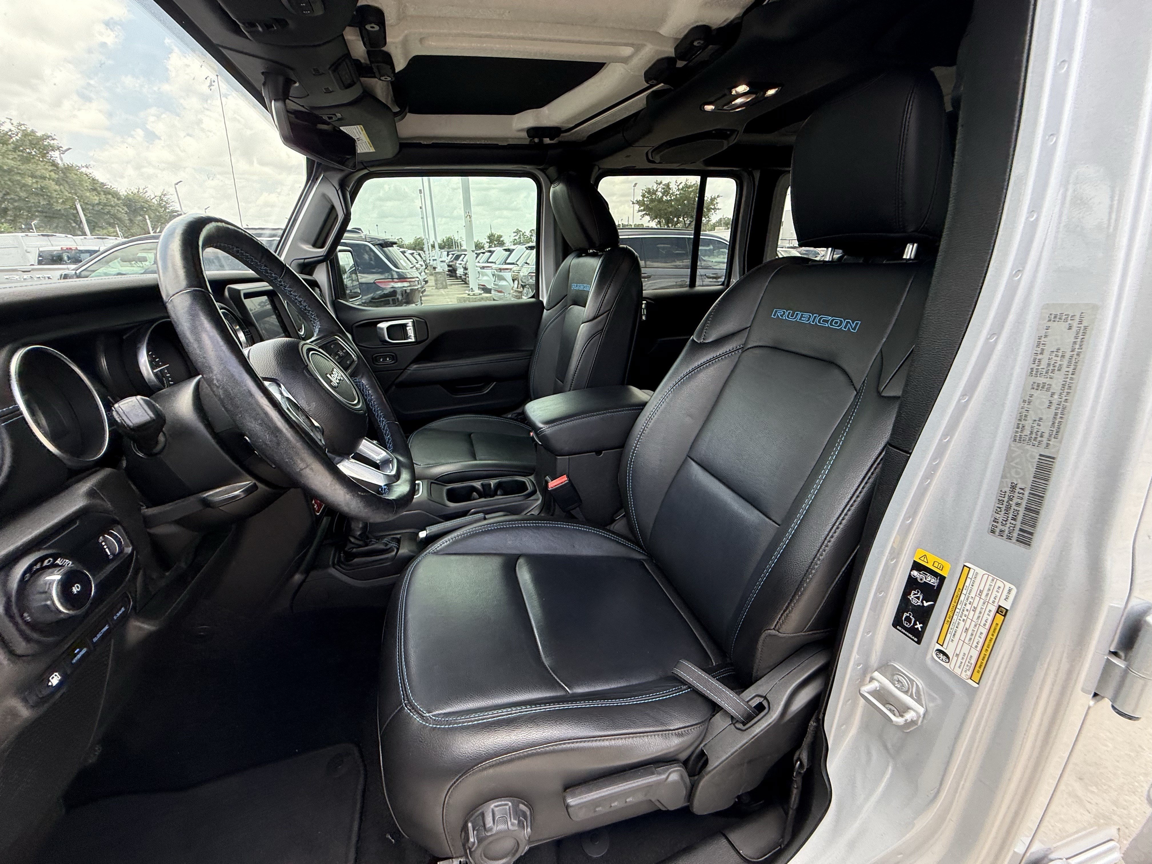 Used 2023 Silver Zynith Clearcoat Jeep  image 26