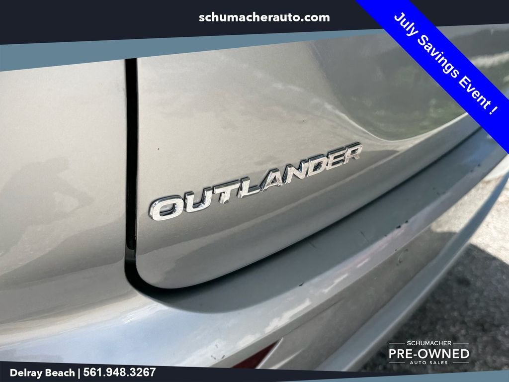 Used 2024  Mitsubishi  image 14