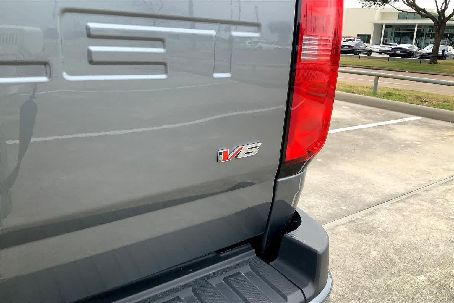 Used 2022 Satin Steel Metallic Chevrolet 2WD LT image 10