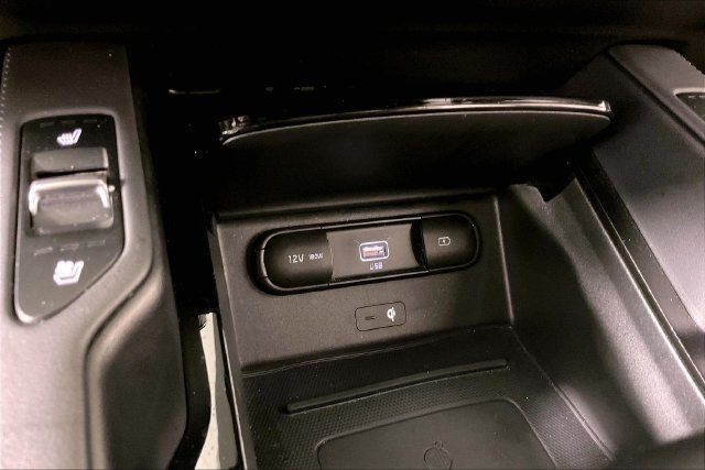Used 2022 Black Kia SX image 15