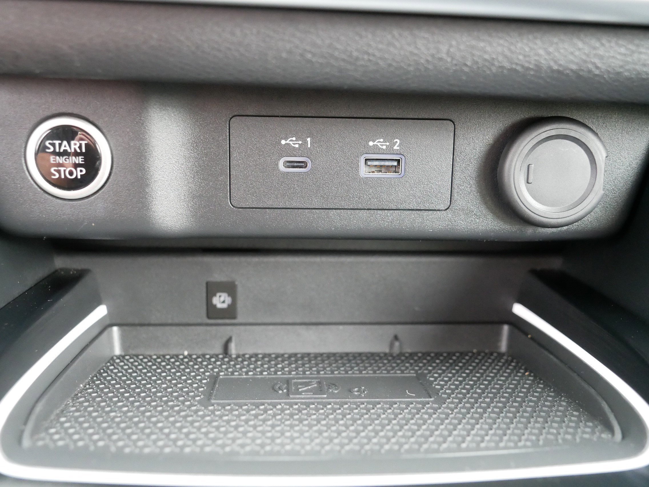 Used 2023 Boulder Gray Pearl Nissan Platinum image 33