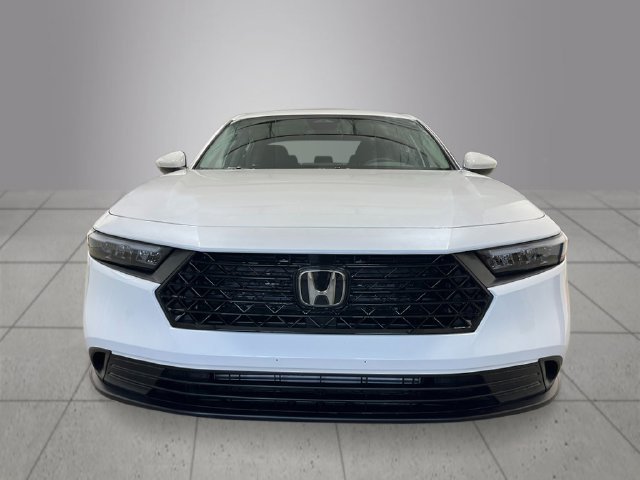 New 2026 Platinum White Pearl Honda LX image 9