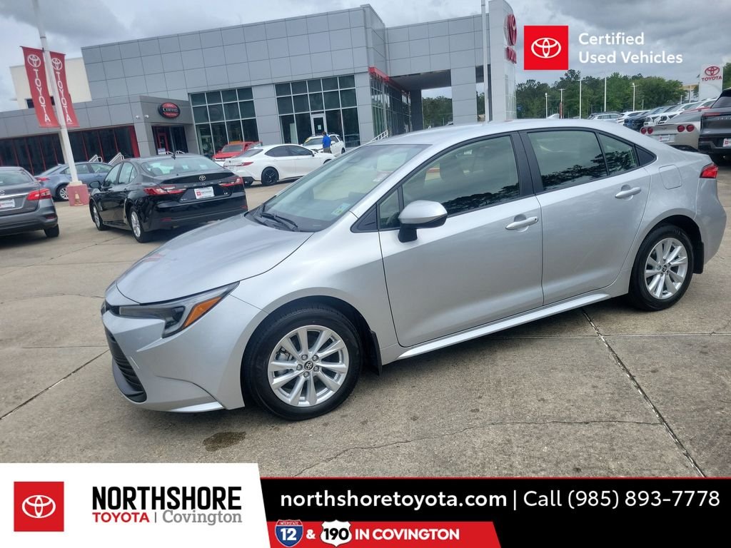 2026 Toyota Corolla LE Hybrid CVT's photo
