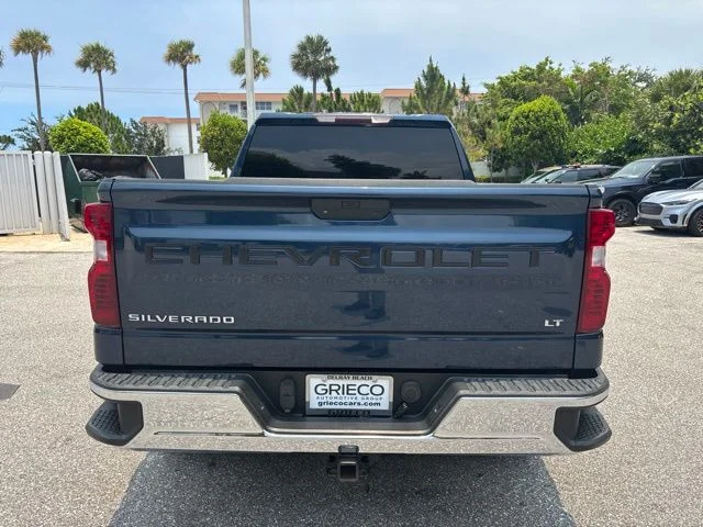 Used 2019 Blue Chevrolet LT image 3