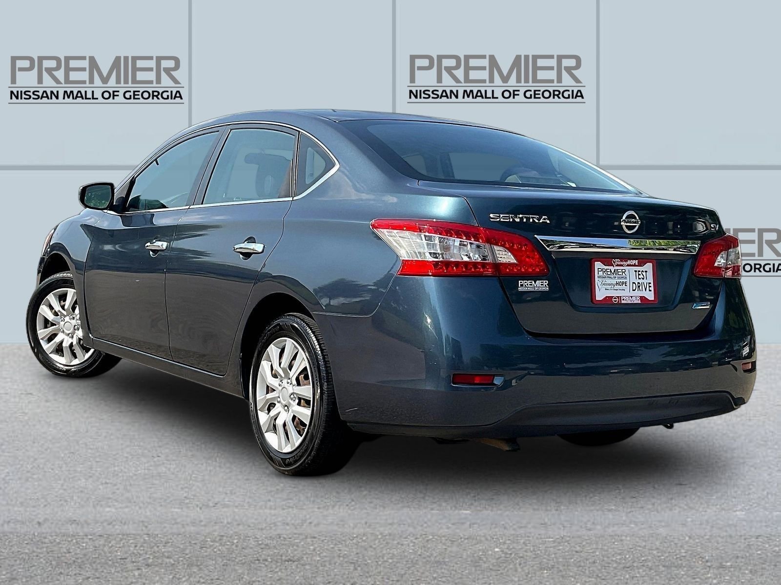 Used 2014 Blue Nissan SV image 5