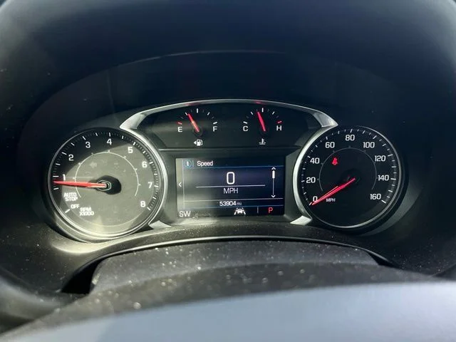 Used 2021 Black GMC SLE image 10