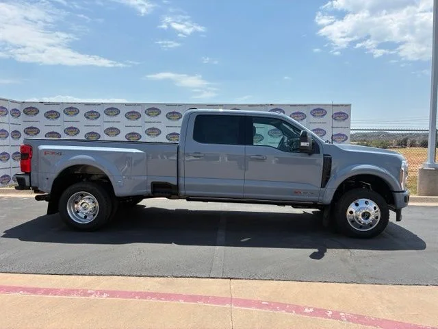 New 2026 Ford F-450SD Platinum