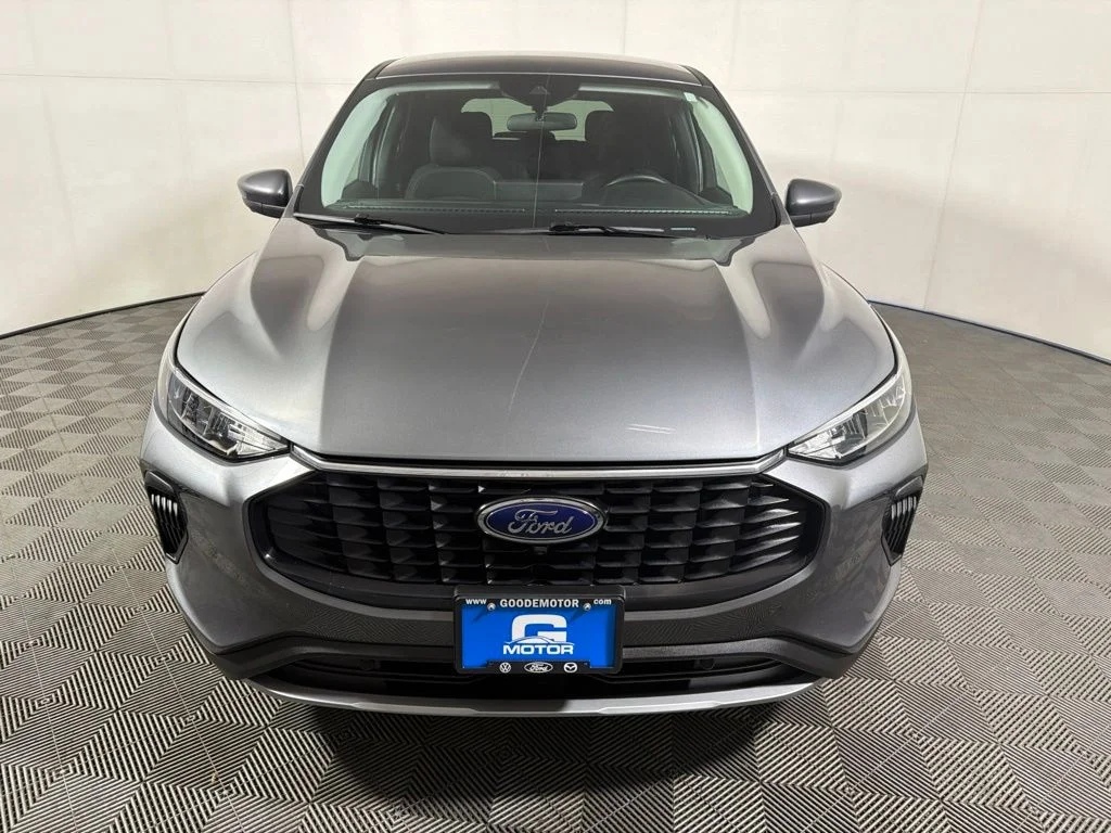 Used 2024 Gray Ford Active image 3