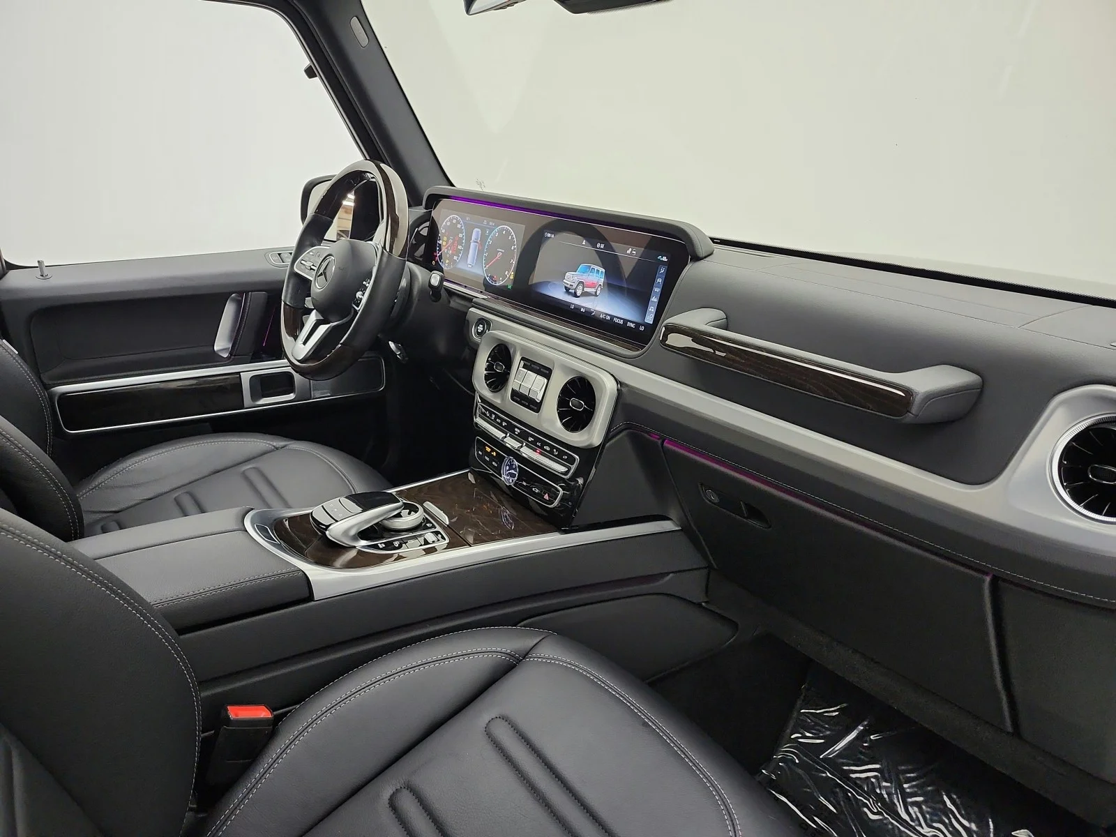 Certified Used 2021 Obsidian Black Metallic Mercedes-Benz G 550 4MATIC® SUV image 19