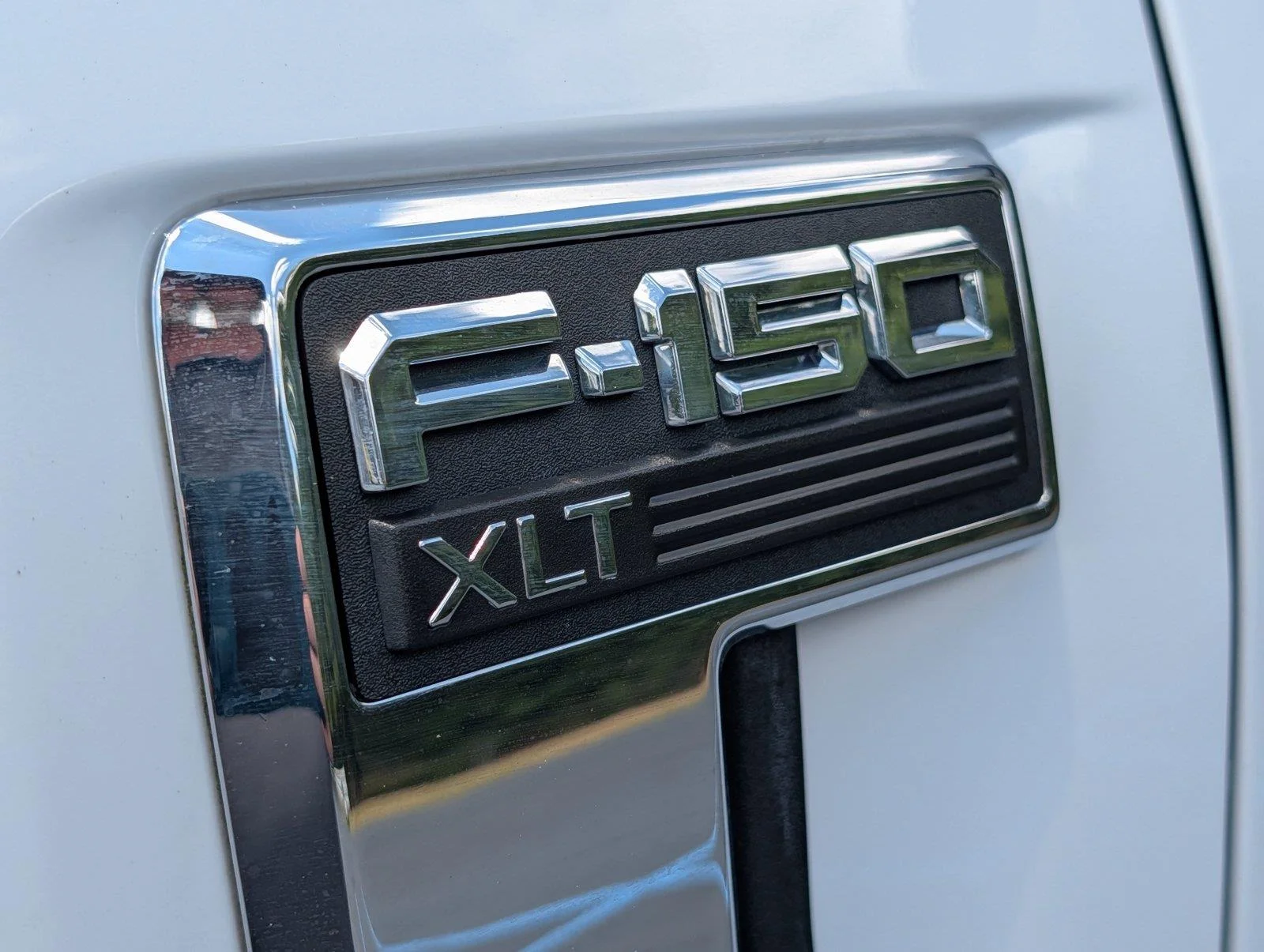 Used 2022 Oxford White Ford XLT image 25