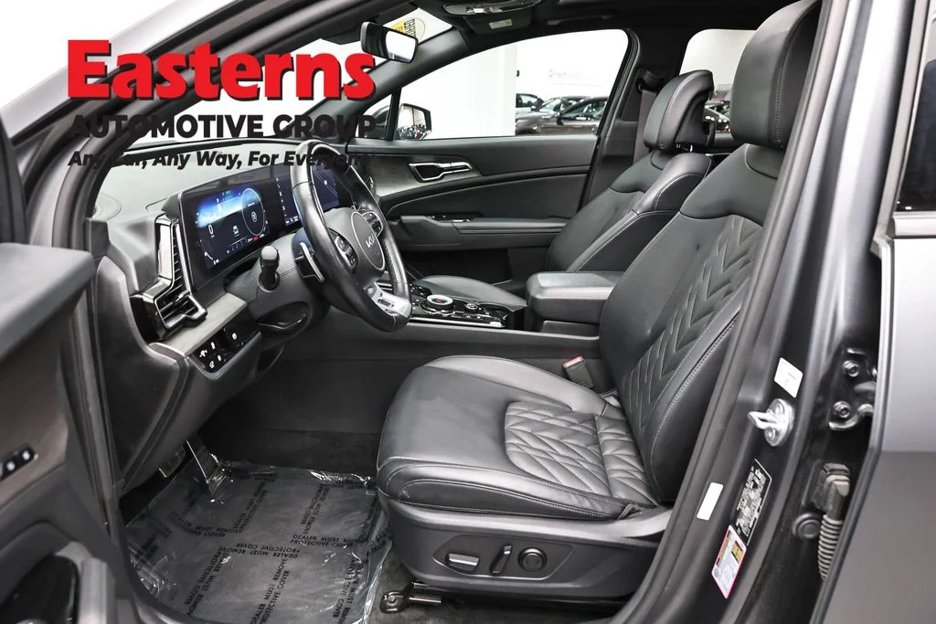 Used 2023 Gray Kia X-Line Prestige image 14