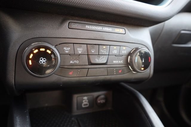 Used 2024 Chili Pepper Red Ford Badlands image 7