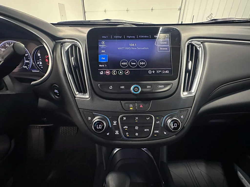 Used 2024 Blue Chevrolet LT image 31