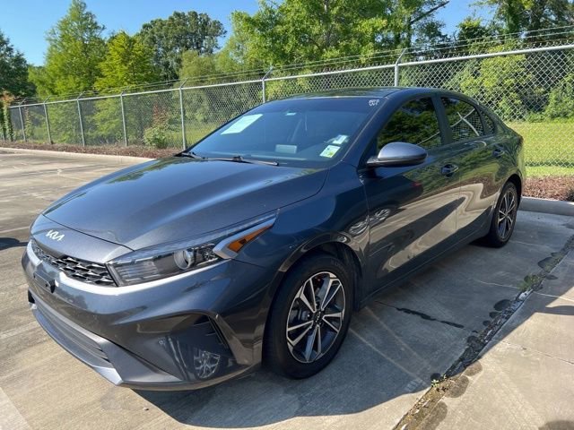 2024 Kia Forte LXS AT's photo