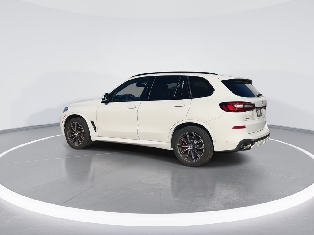 Certified Used 2023 Alpine White BMW M50i image 6