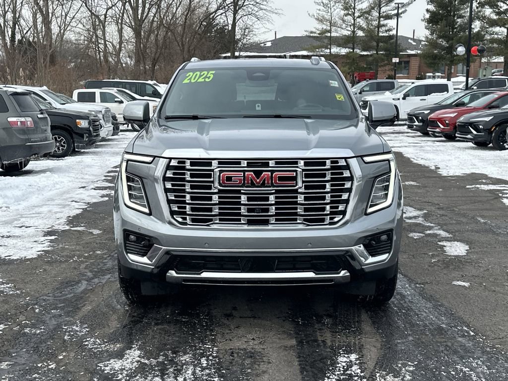 2025 GMC YUKON - Image 2