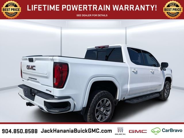 Used 2024 White GMC AT4 image 3